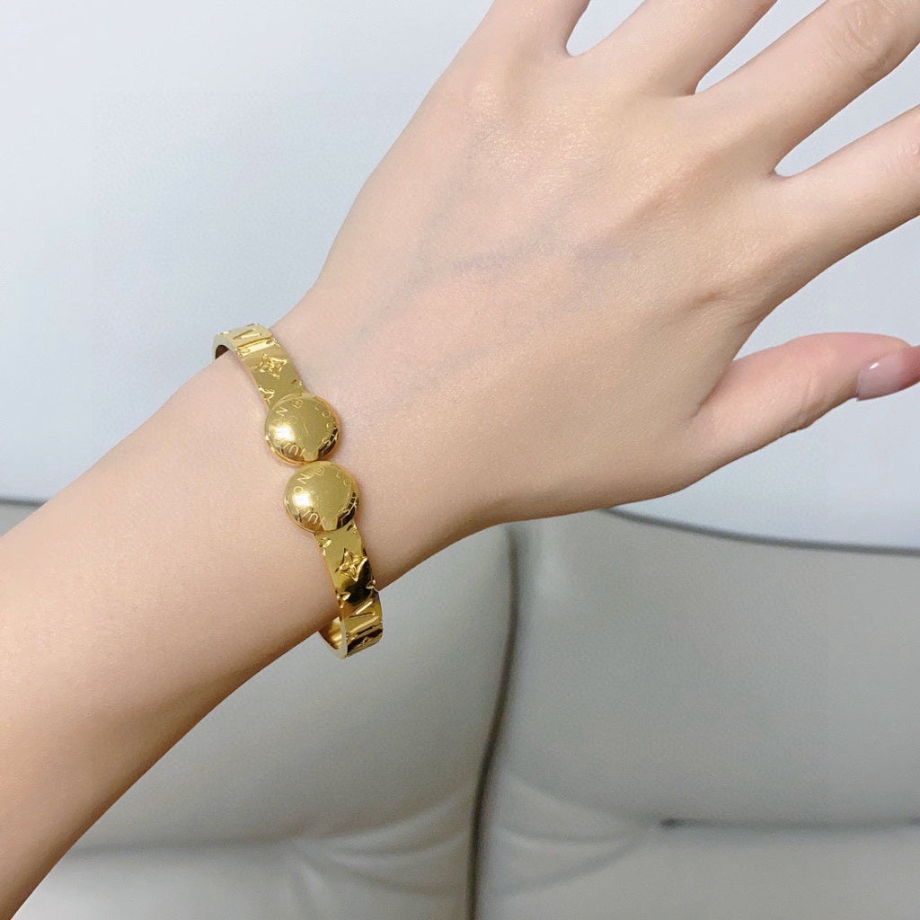 18K Louis Vuitton Vintage Bracelet