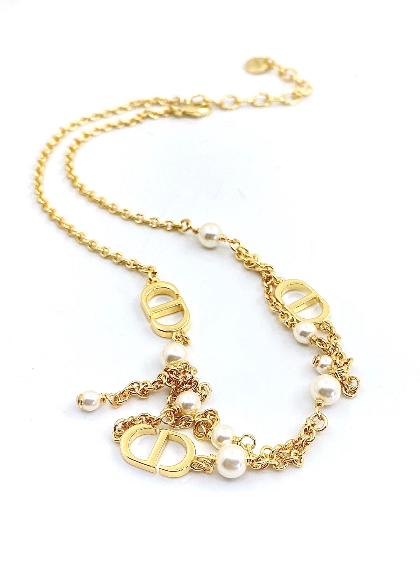 18K Dior Pearl Necklace