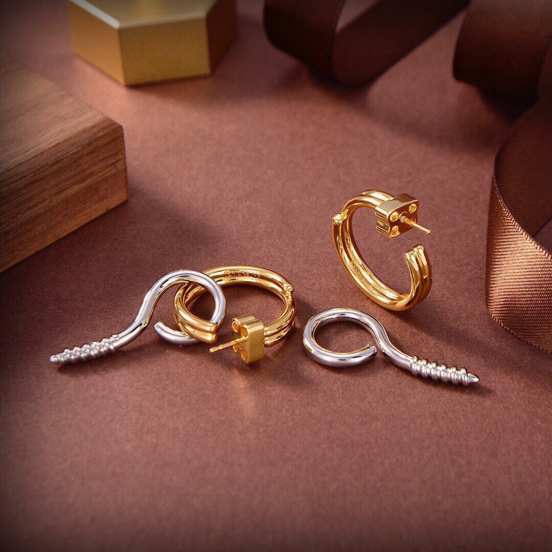 18K Balenciaga Screw Earrings