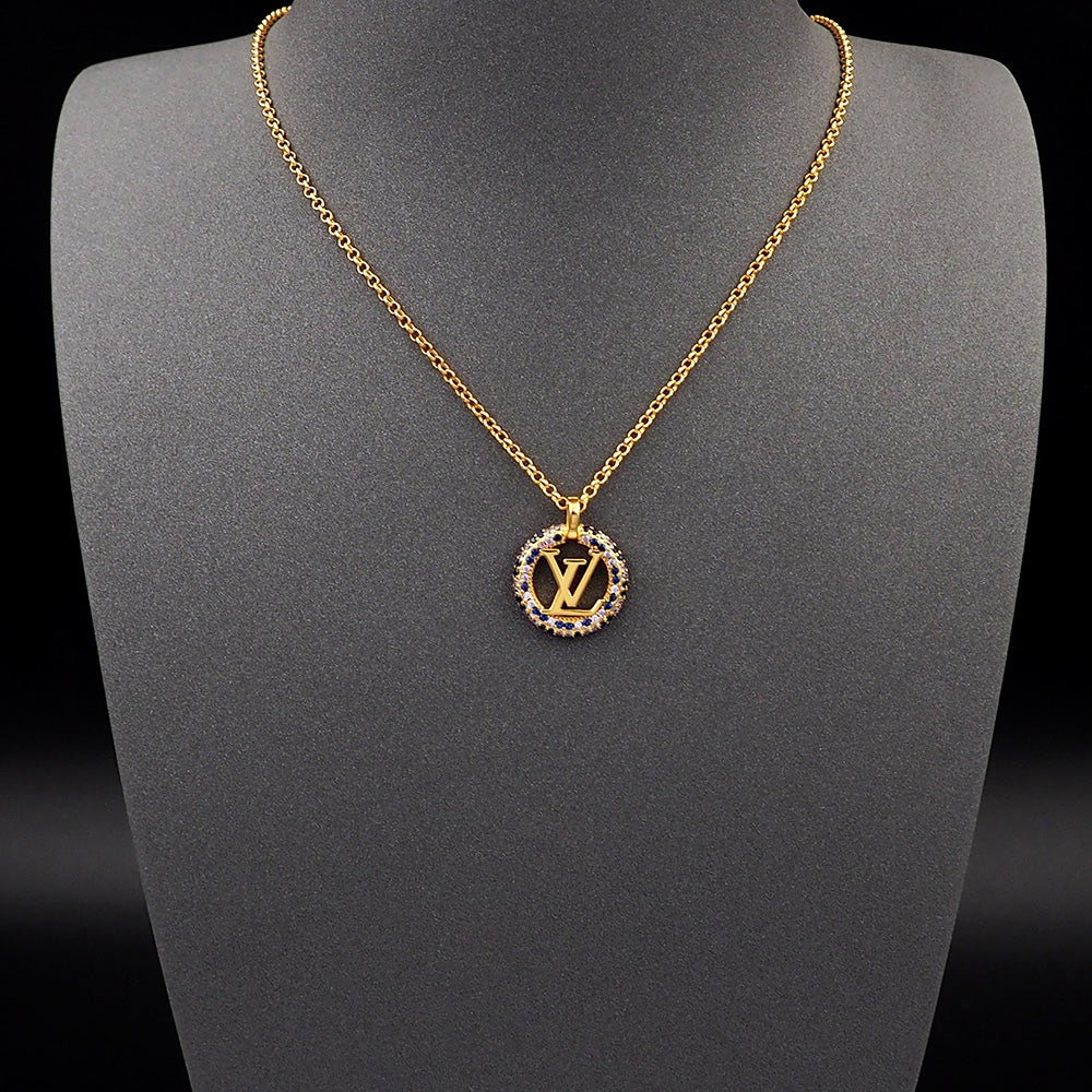 18K Louis Vuitton Louise By Night Necklace
