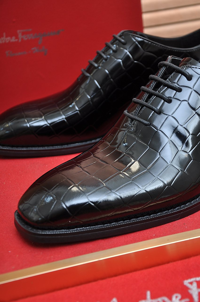 Ferragamo Black Embossed Lace-Up Dress Shoes — detail