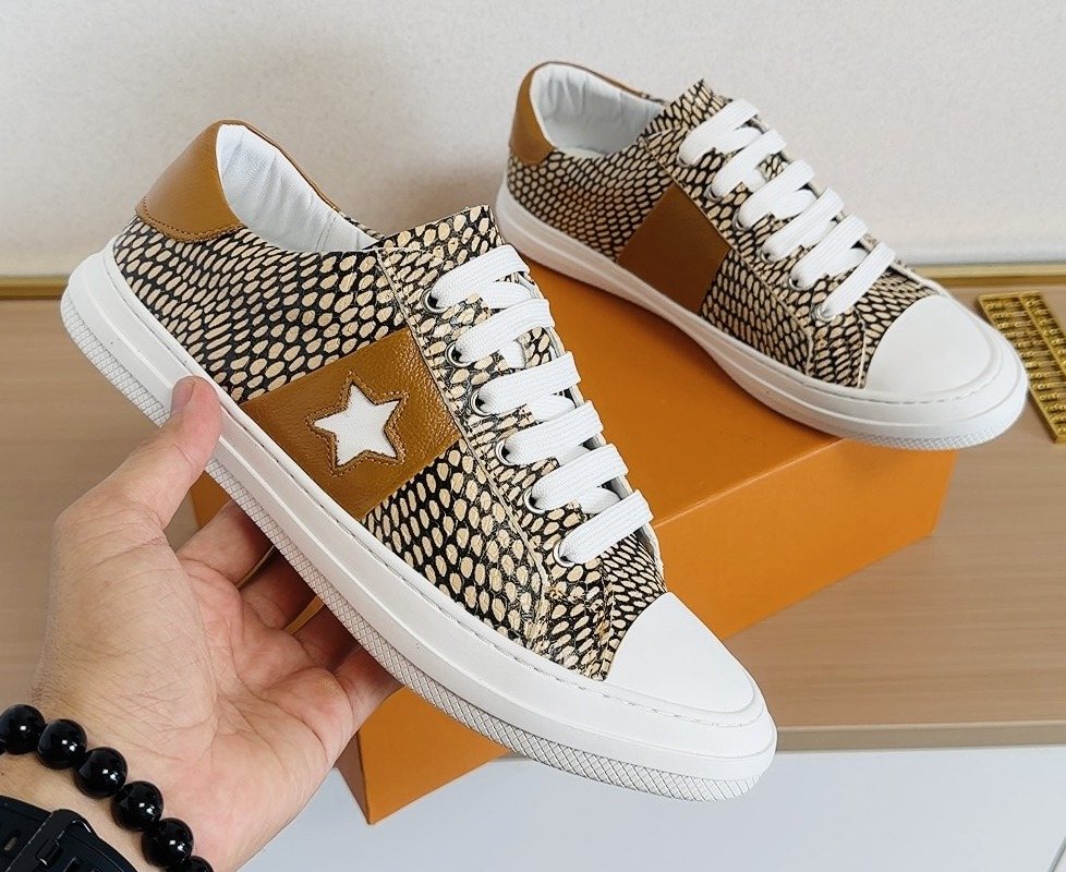 Louis Vuitton Men's Star-Panel Low-Top Sneakers — front