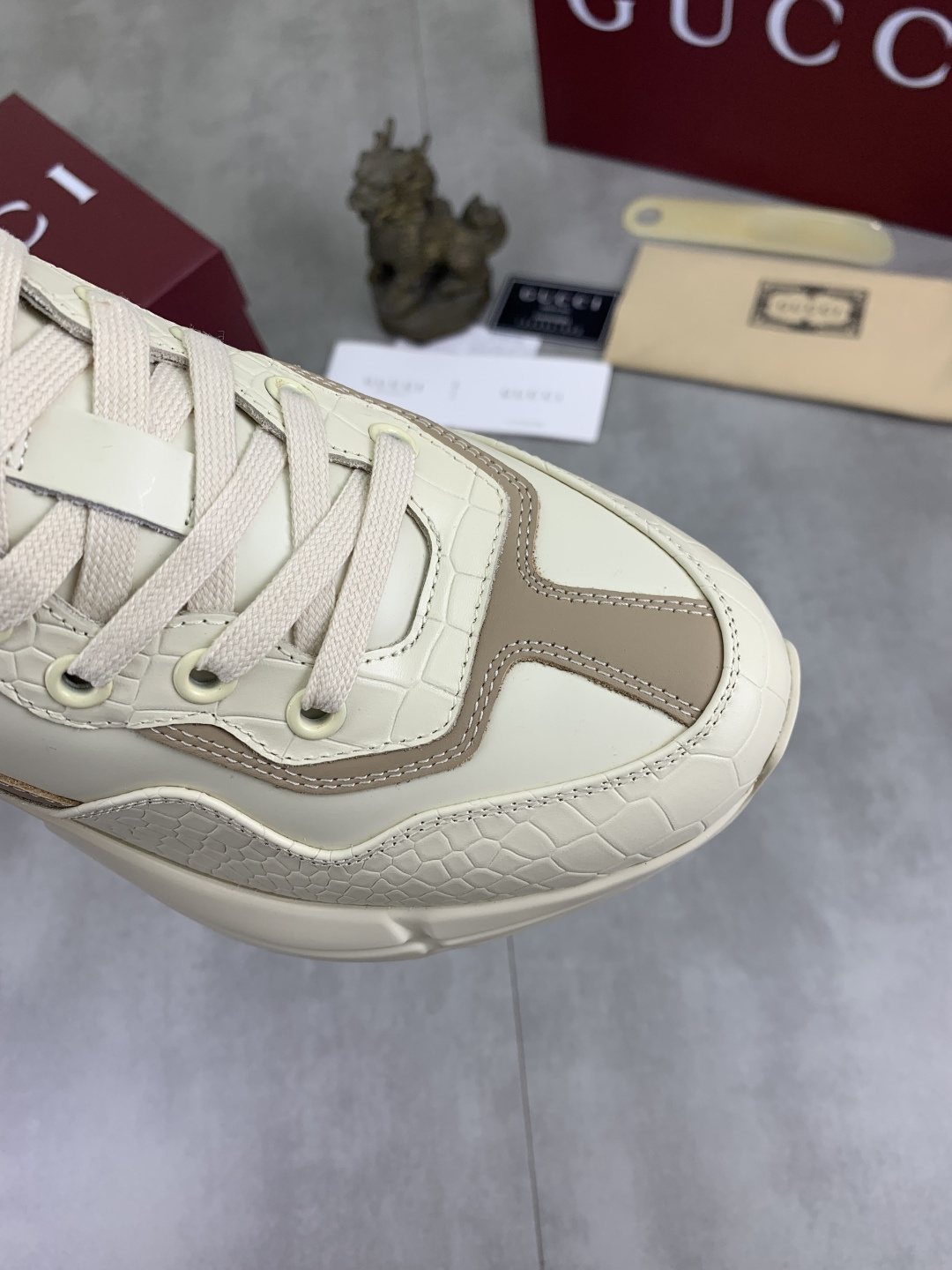 Gucci Paneled Chunky Sneakers — detail