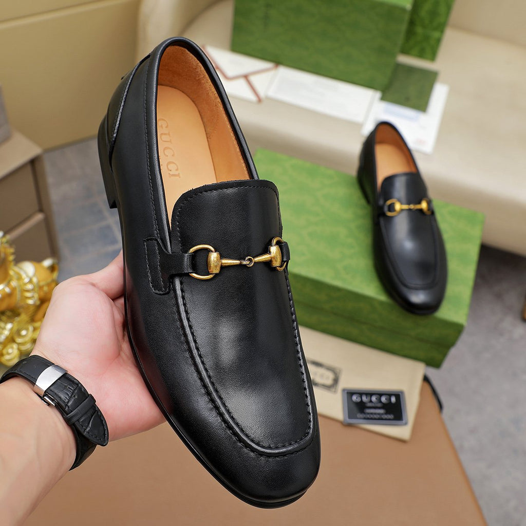 Gucci Bit-Detail Slip-On Loafers — model