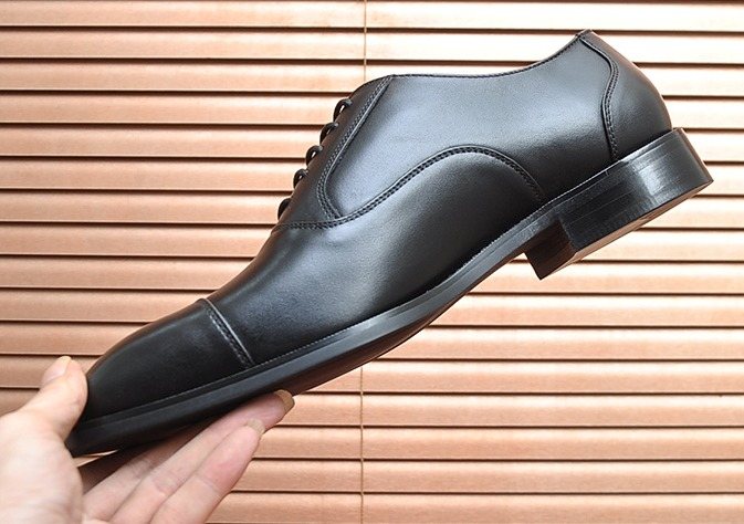 Ferragamo Black Cap-Toe Lace-Up Dress Shoes — front