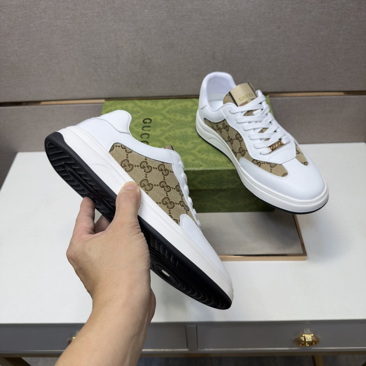 Gucci Men's Patterned-Panel Sneakers — model