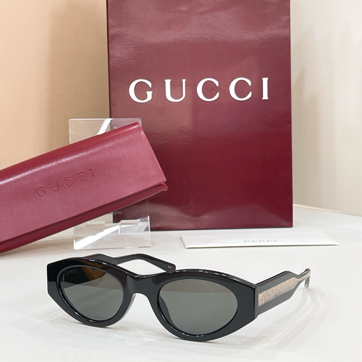 GUCCI Sunglasses-GG2065S